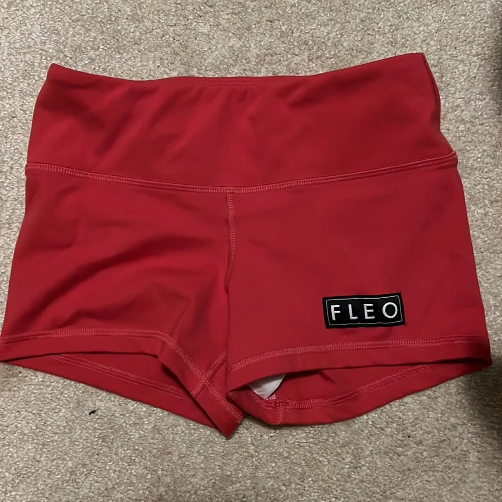 Fleo Raspberry 3.25” Size Extra Small - Picture 3 of 4